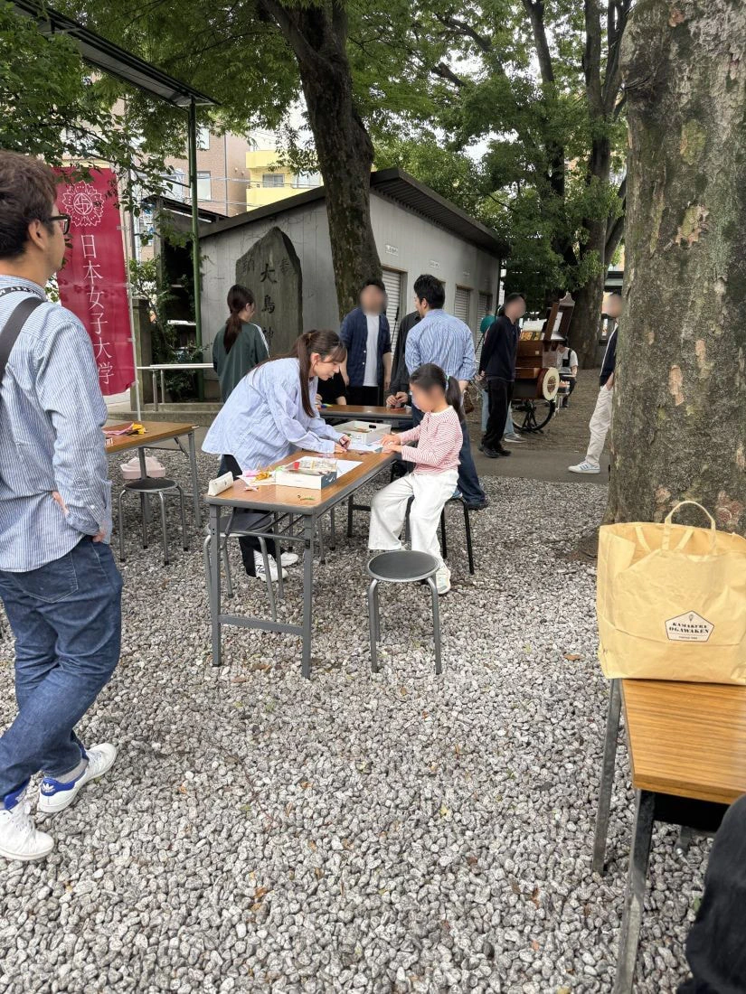 「雑司ヶ谷キラキラ市」の様子